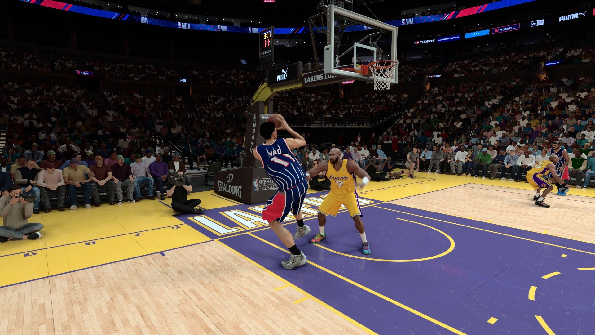 开云体育-场面火爆！NBA2K观众席沸腾不已