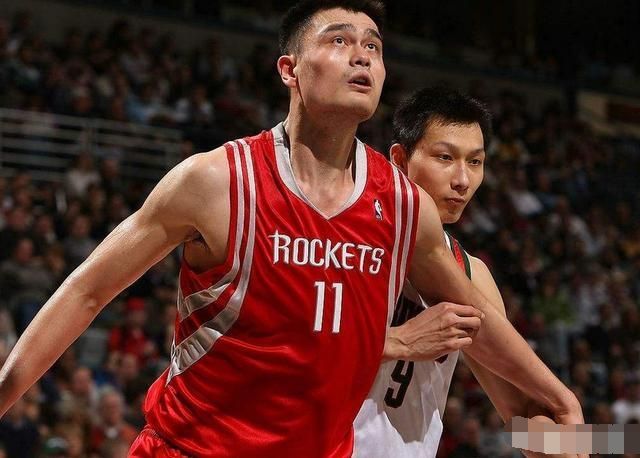 上海队翻盘火箭,易建联带队取胜 上海队翻盘火箭,易建联带队取胜