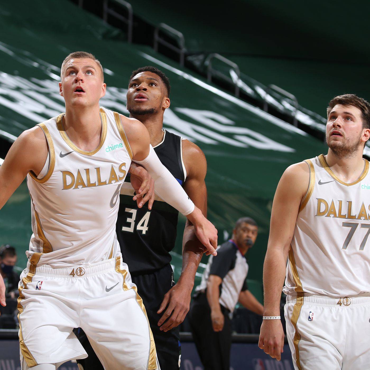 开云体育入口-日本队碾压瑞典队，波尔统治全场