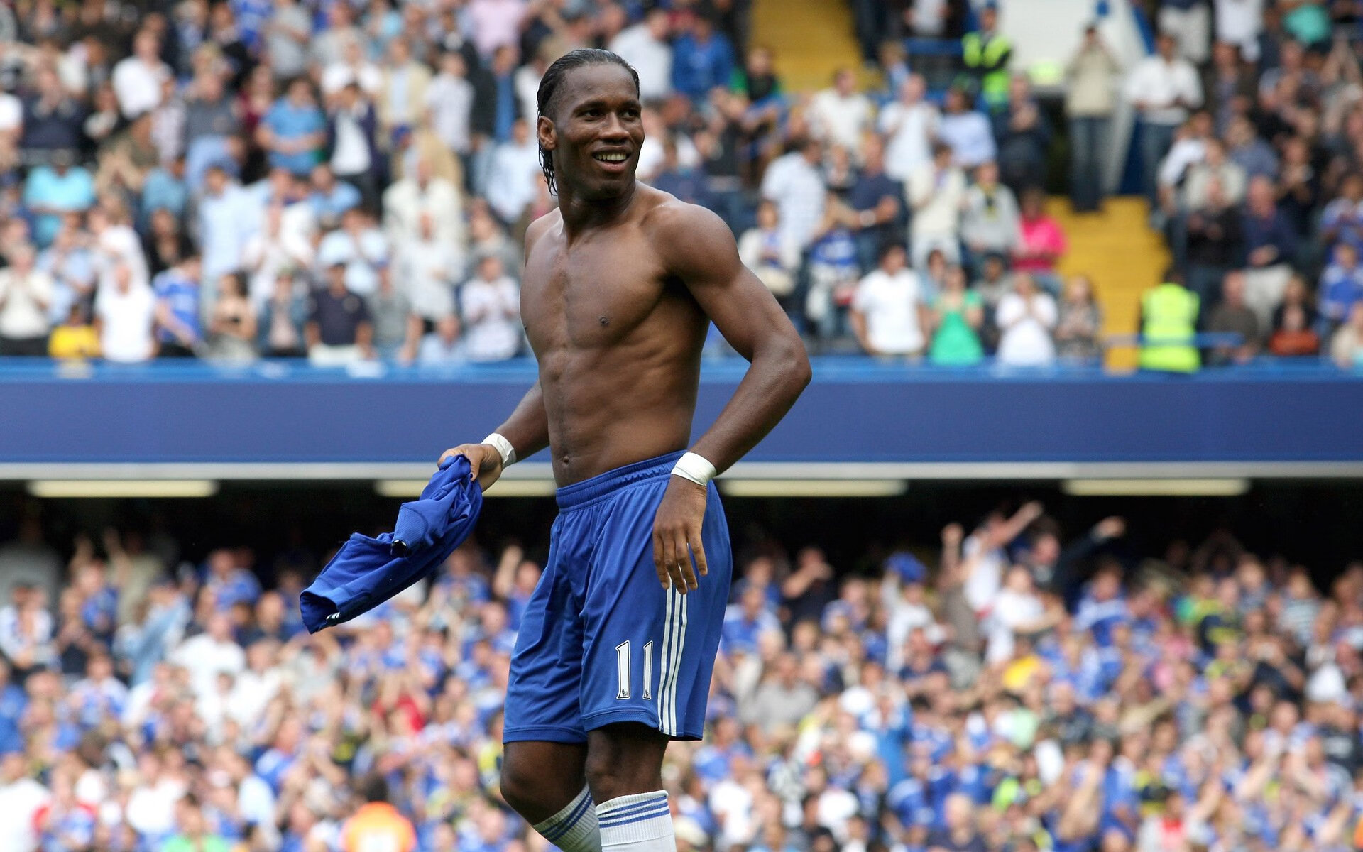 钢与诗的变奏,牙买加轻取几内亚,阿拉巴在丛林法则中奏响终章