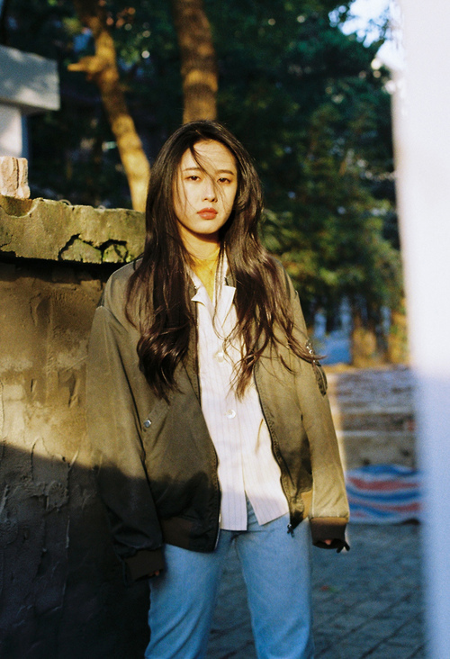 疆界消融之战，利拉德于跨洋焦点对决中书写领袖新篇