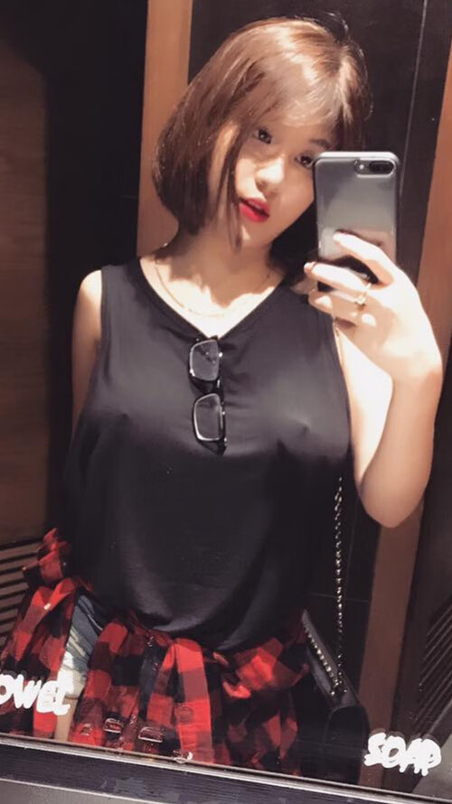 红军破壁全黑阵，德里赫特双刃斩断旧日乡愁