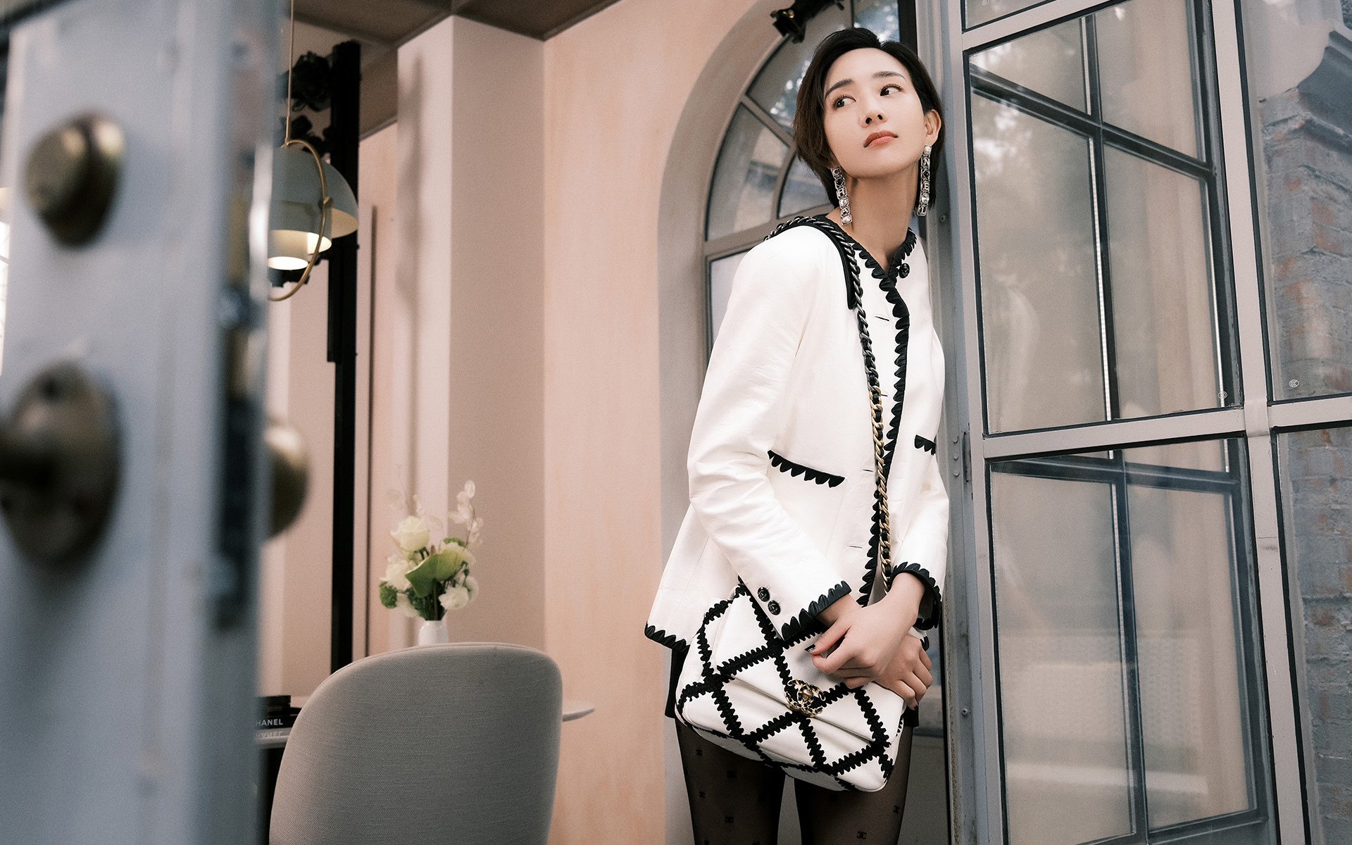 赛道,当文班亚马在F1街道赛接管比赛