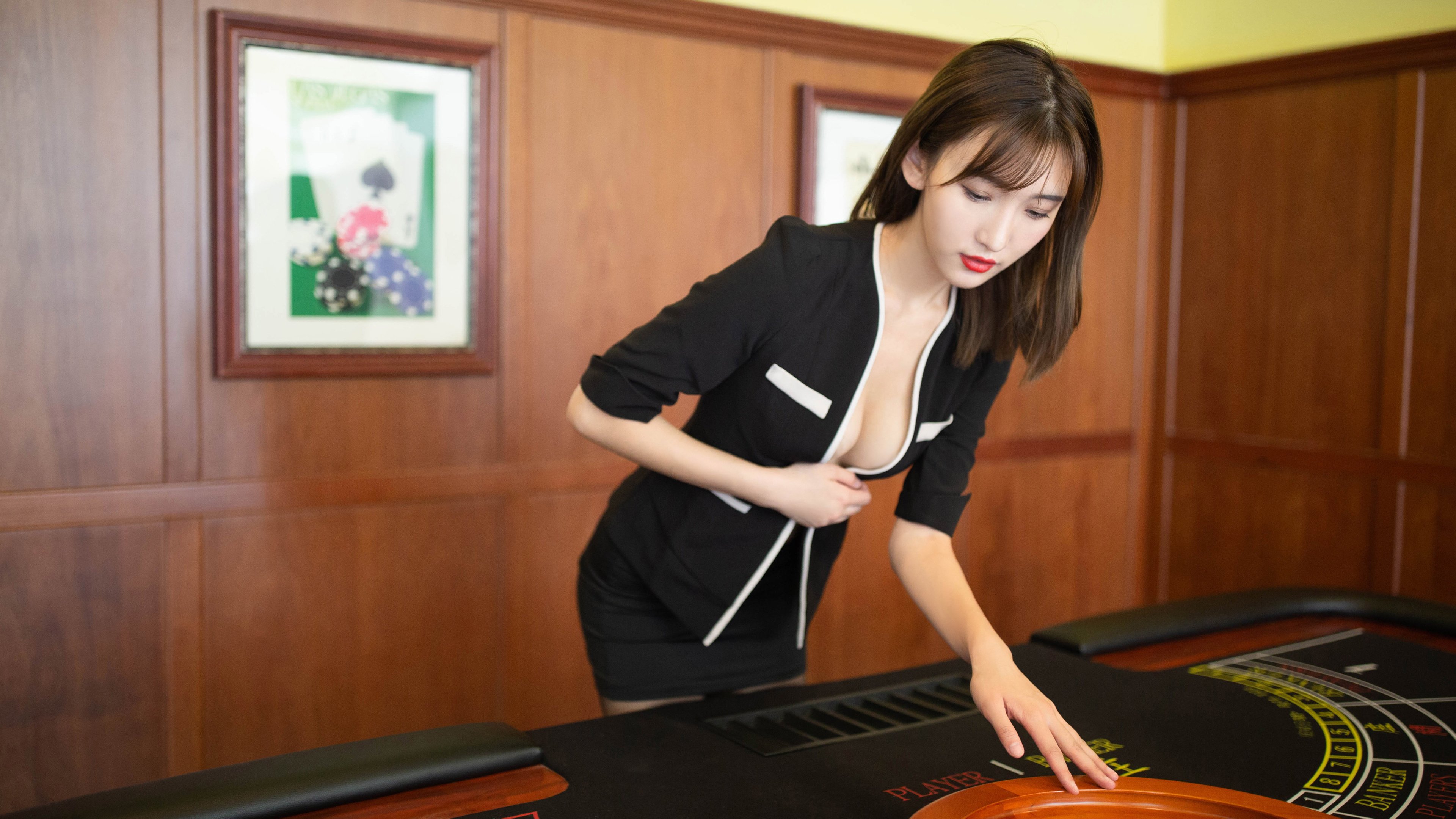 一场经典的跨时空投射,CBA季后赛硬战NBA化剖析