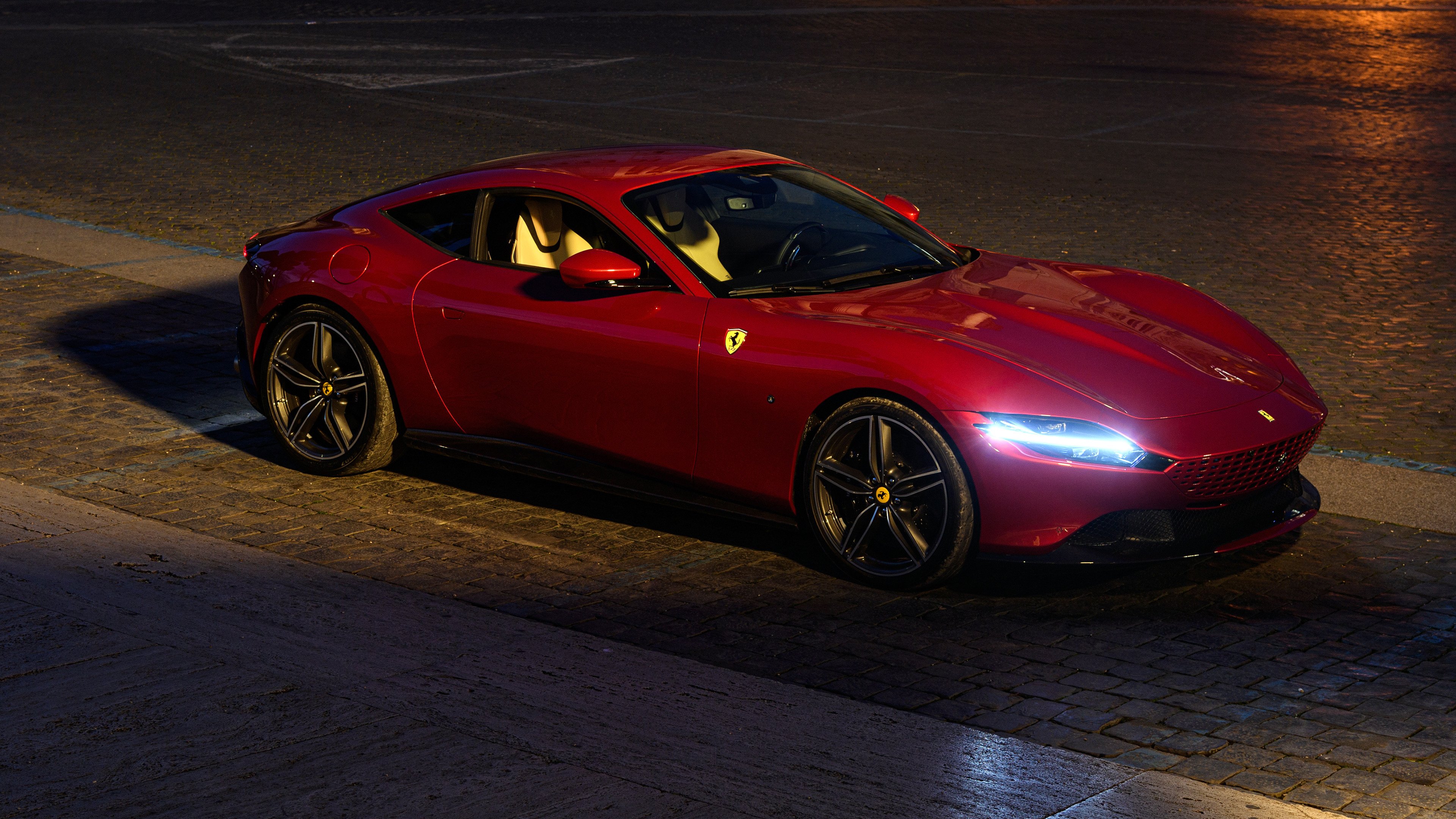 欧冠之夜，青春风暴，当莱奥用一记绝杀让所有质疑者闭嘴，马德里竞技的欧冠梦想在红牛的狂攻下如何涅槃重生？